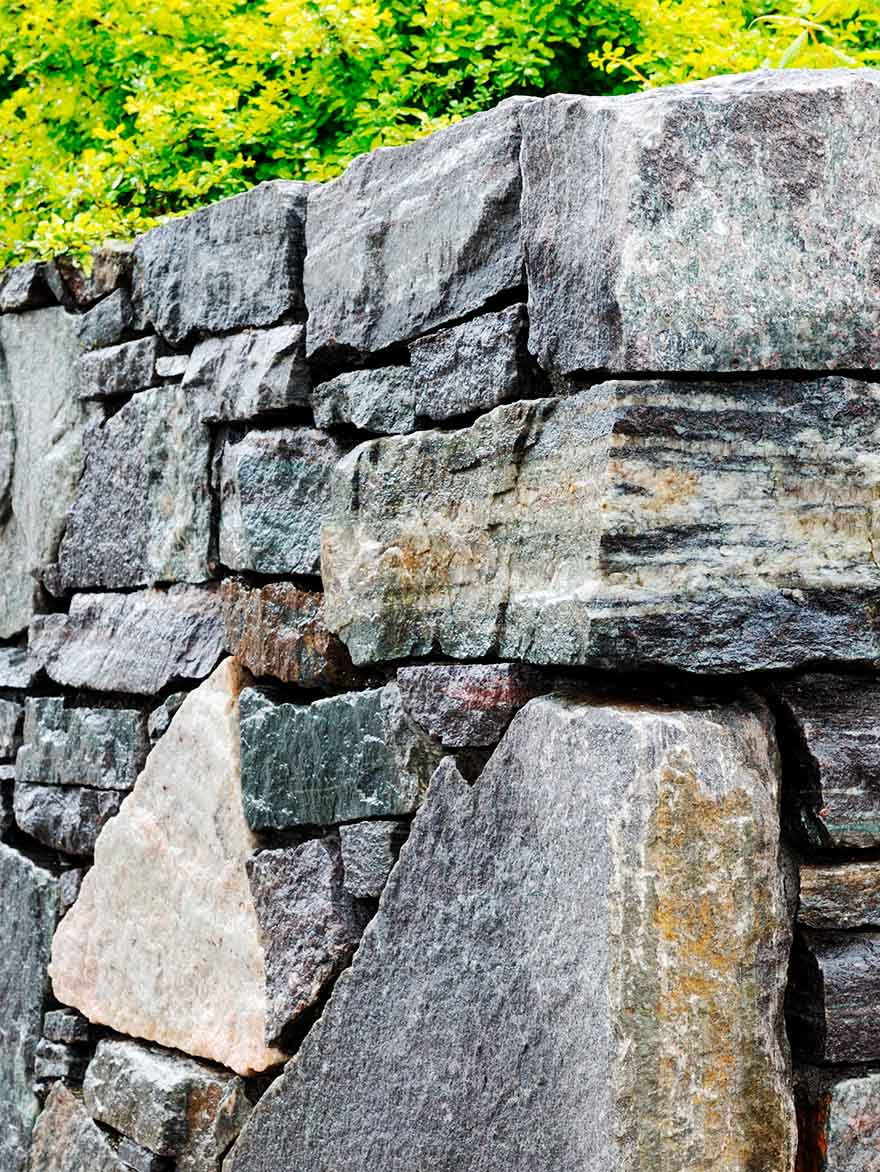 Hadzilux maçonnerie jardin